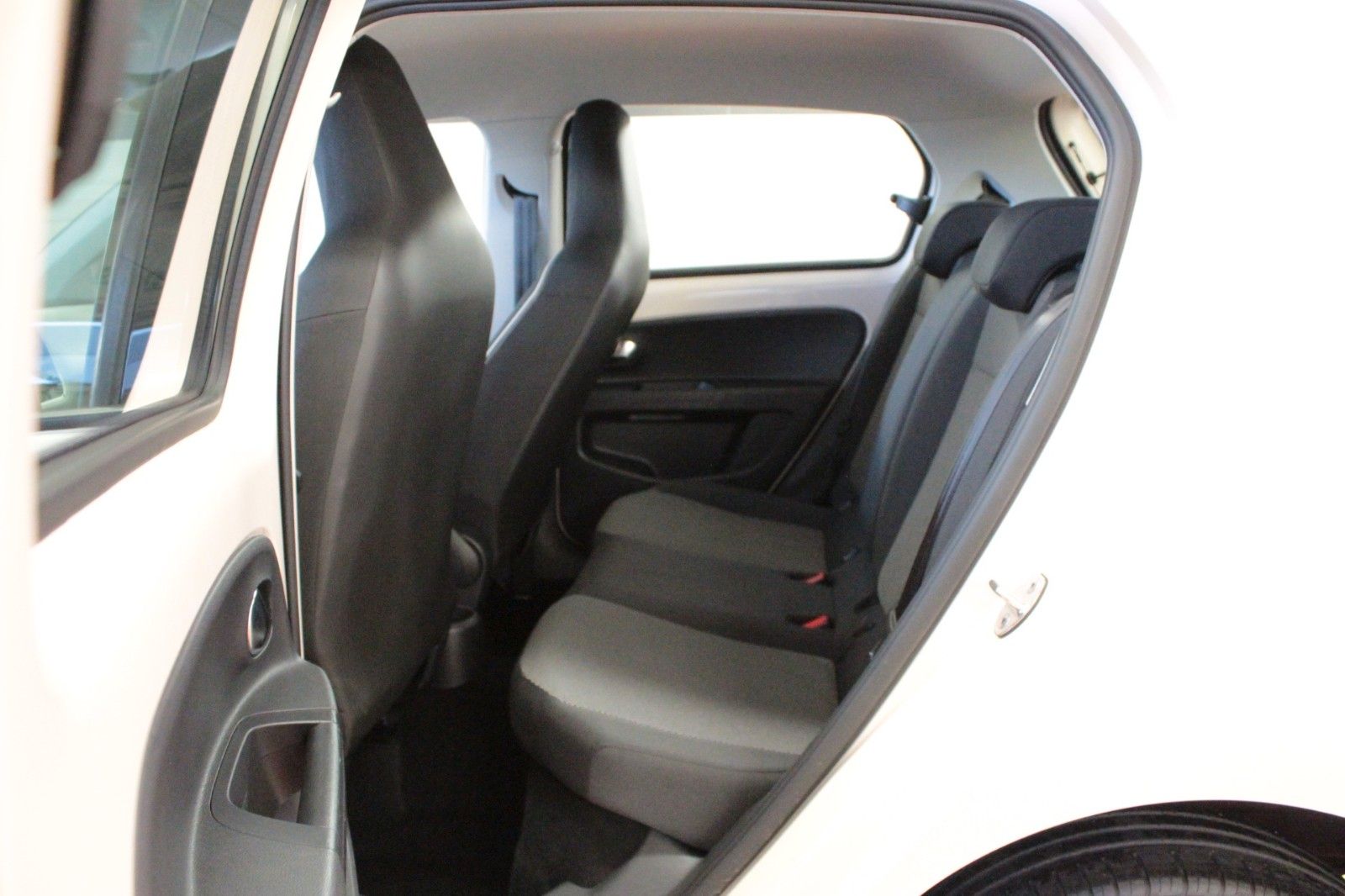 Fahrzeugabbildung SEAT Mii 1.0 Chic   5 türig  *Sitzheizung
