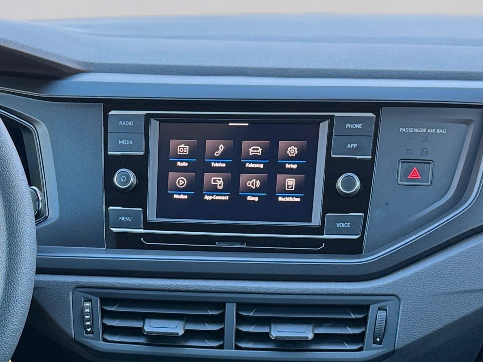 Fahrzeugabbildung Volkswagen Polo 1.0 MPI  FRESH