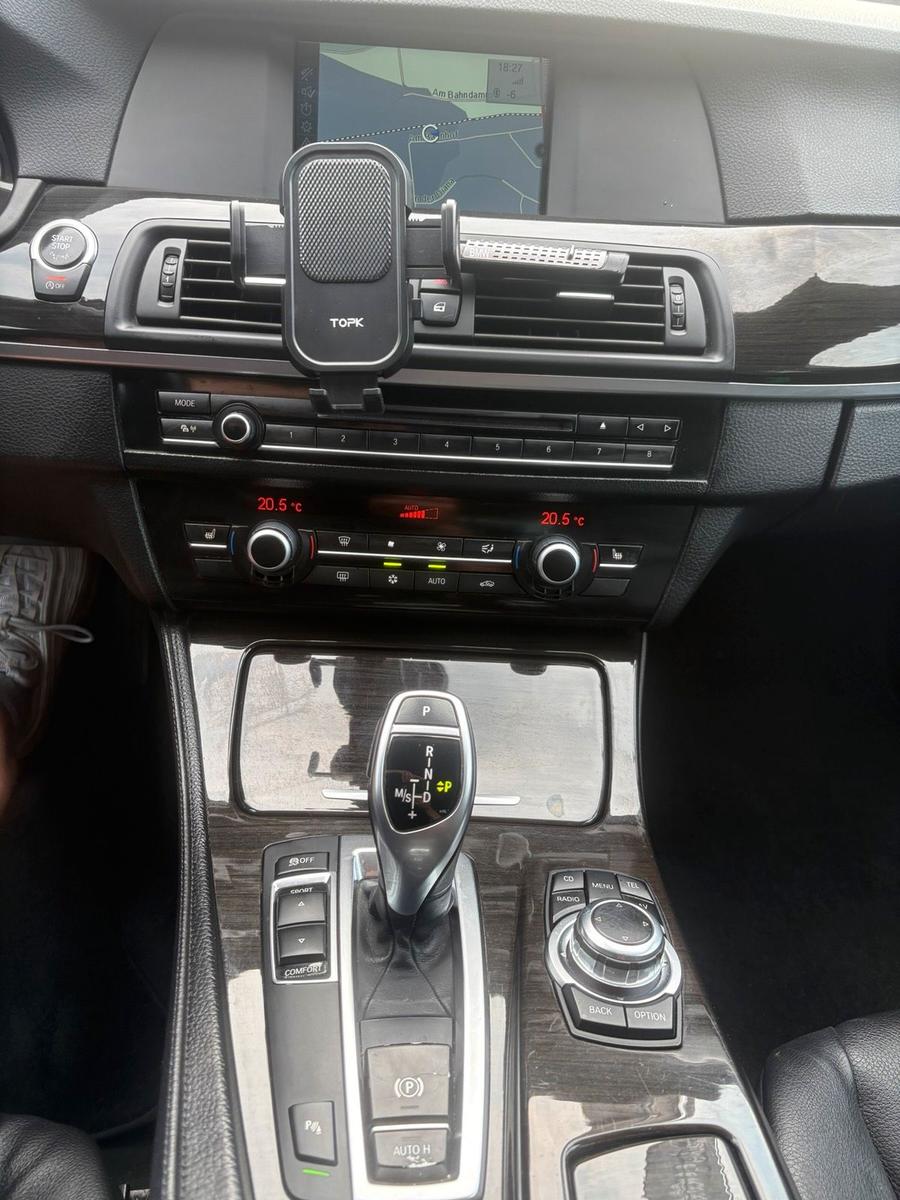 BMW 520 2012 — photo 14