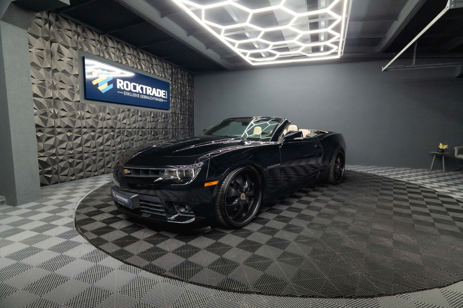 Fahrzeugabbildung Chevrolet Camaro 6.2 V8 | Deutsche EZ | Unfallfrei | Xenon
