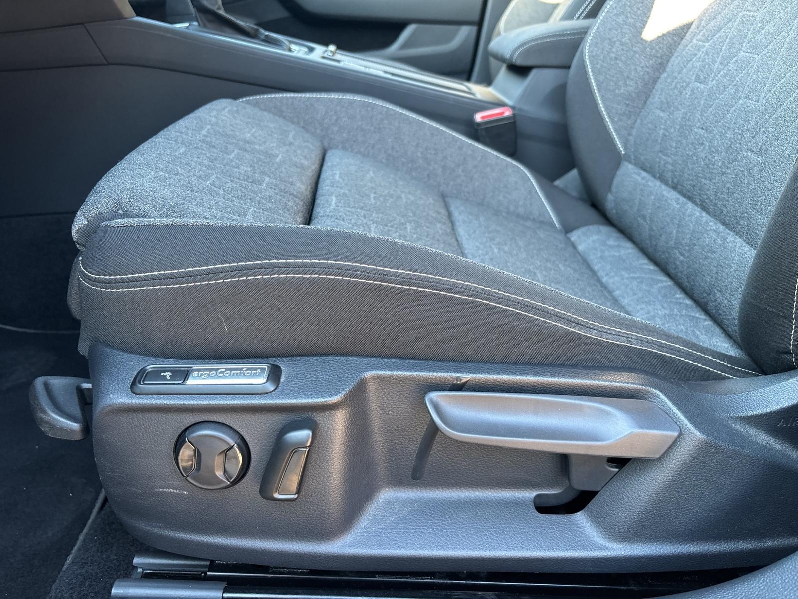 Volkswagen Passat 1.5 TSI Business DSG KLIMA, NAVI, миниатюра 23
