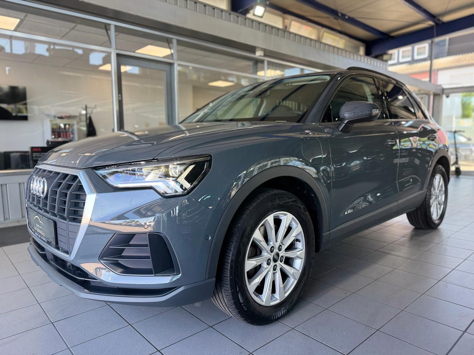 Audi Q3 45TFSIe S-Tronic MATRIX VIRTUAL KAM AHK SHZG foto 5