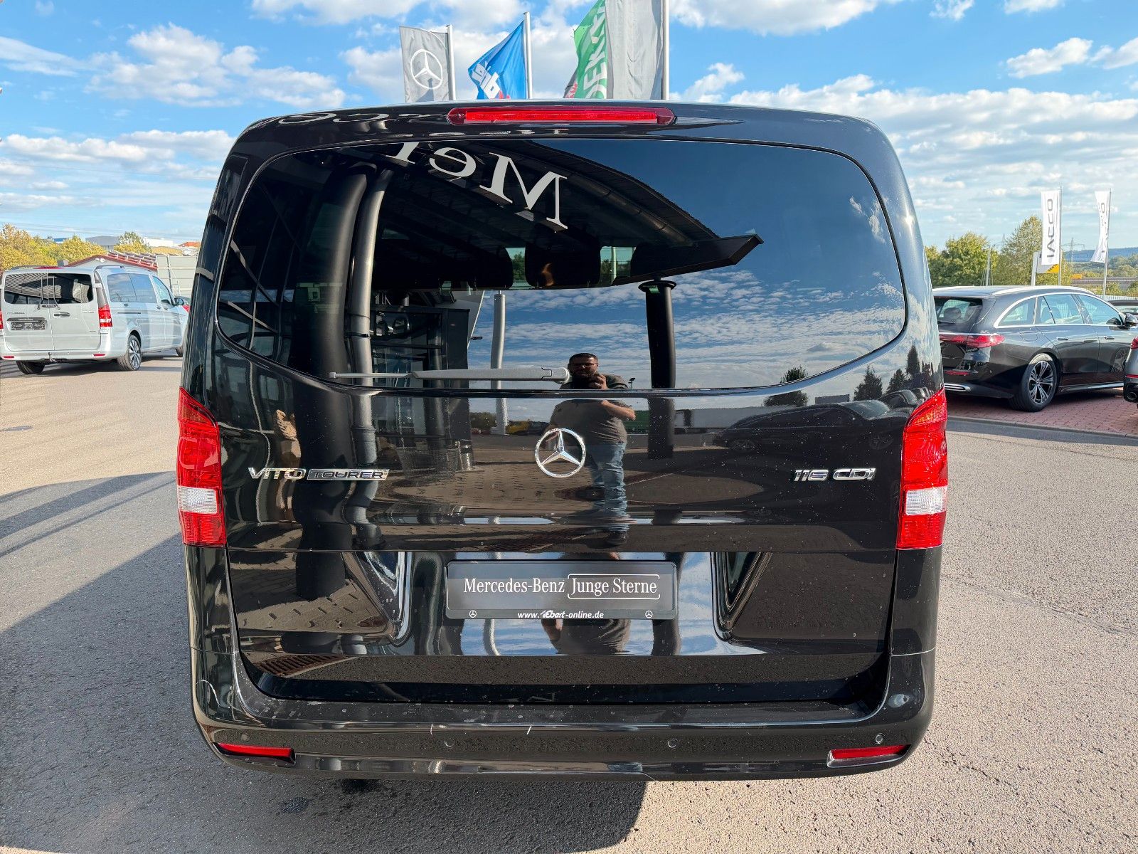 Fahrzeugabbildung Mercedes-Benz Vito 116 CDI 9G Tourer AHK2,5to Navi