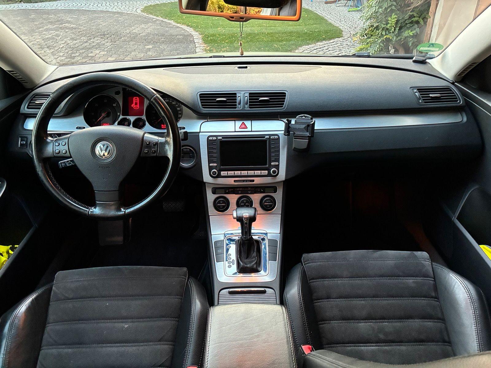 Volkswagen Passat 2007 — rear view