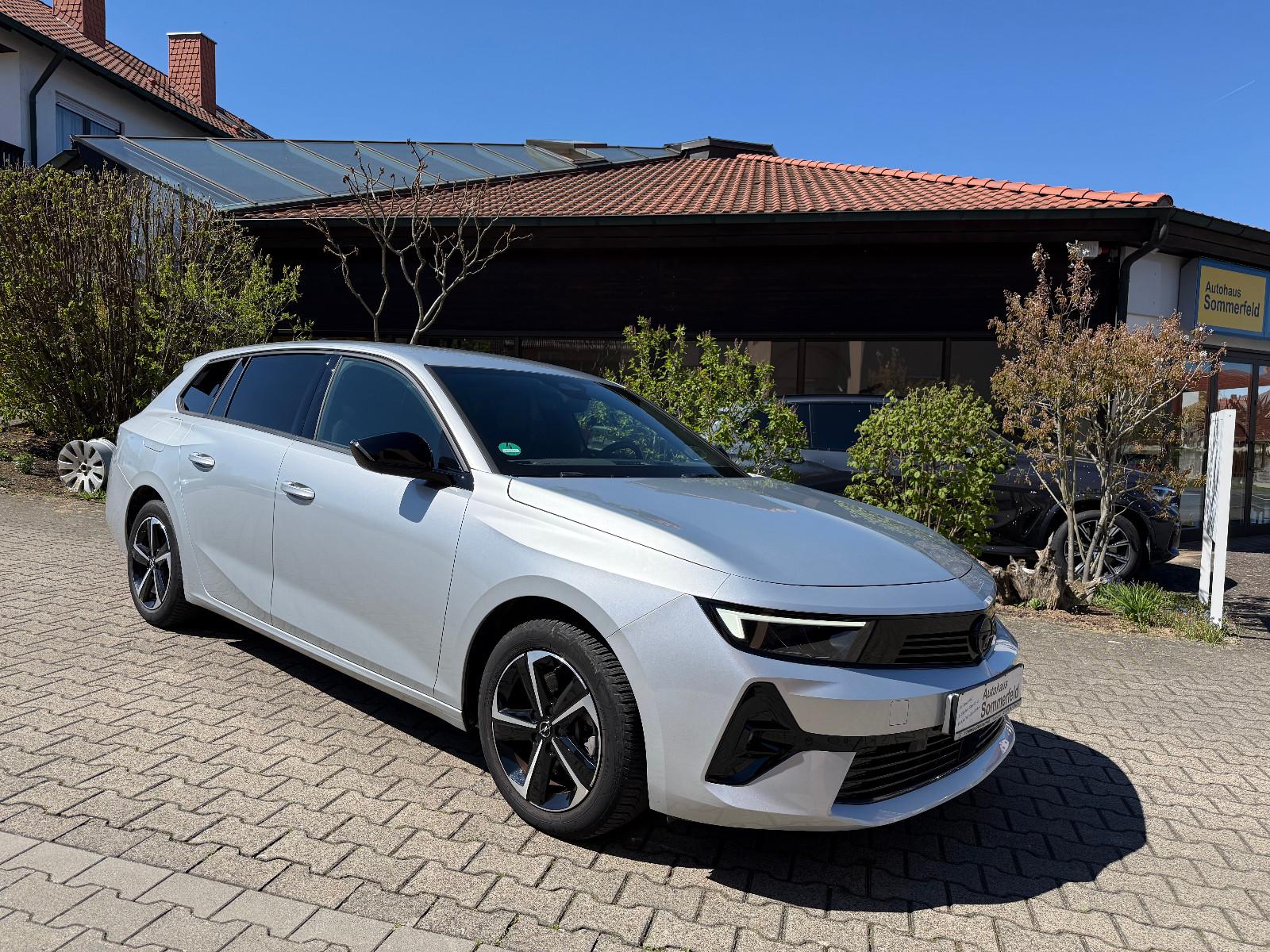 Opel Astra L Sports Tourer GS