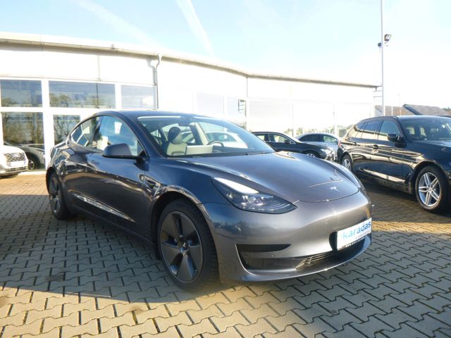 Fahrzeugabbildung Tesla Model 3 RWD (MY2023) >LFP/Ryzen/Wärmepumpe<