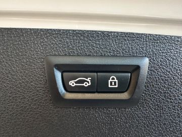 BMW 330 i *M Sport*Shadow*