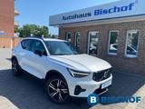 Volvo XC40 Plus Dark 2WD B3 EU6e El. Panodach Navi Dig - Volvo aus 2024