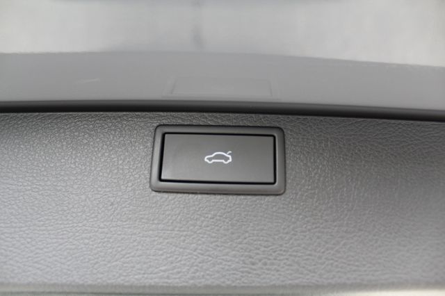 Volkswagen T6.1 Multivan Generation SIX DSG wie Highline