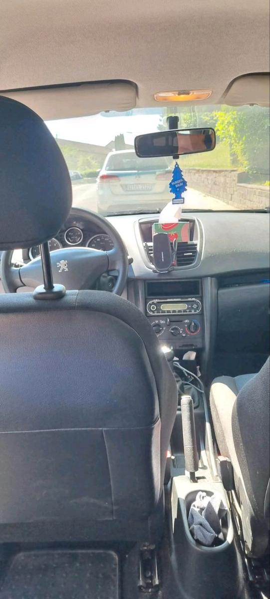 Peugeot 207 2007 — photo 7