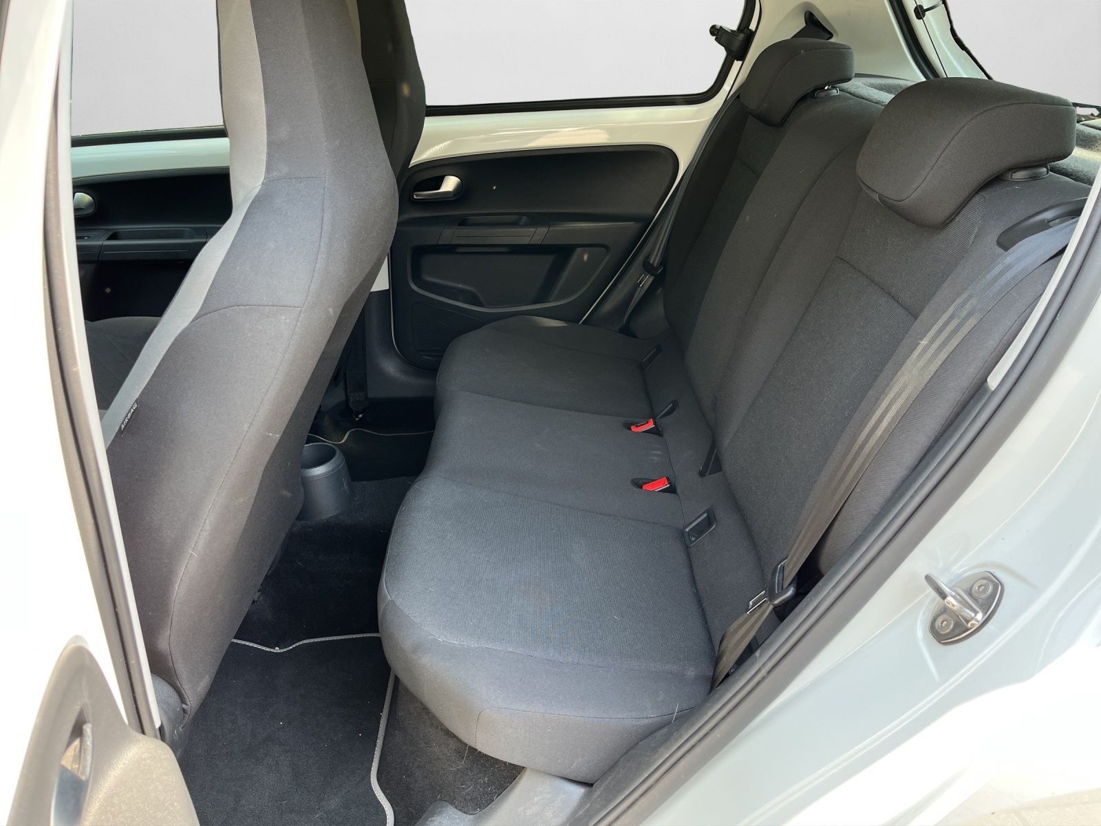 Volkswagen e-up! - Bild 14