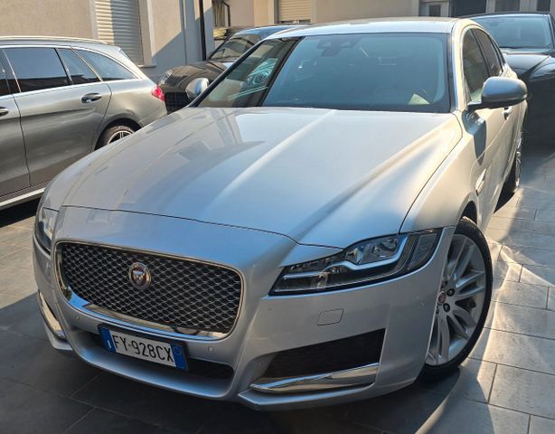 Jaguar XF 2.0 D 240 CV AWD aut. Portfolio