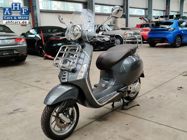 Vespa Primavera 50 i-Get 