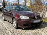 Volkswagen VW Golf 5 individual - Volkswagen Golf: V Individual