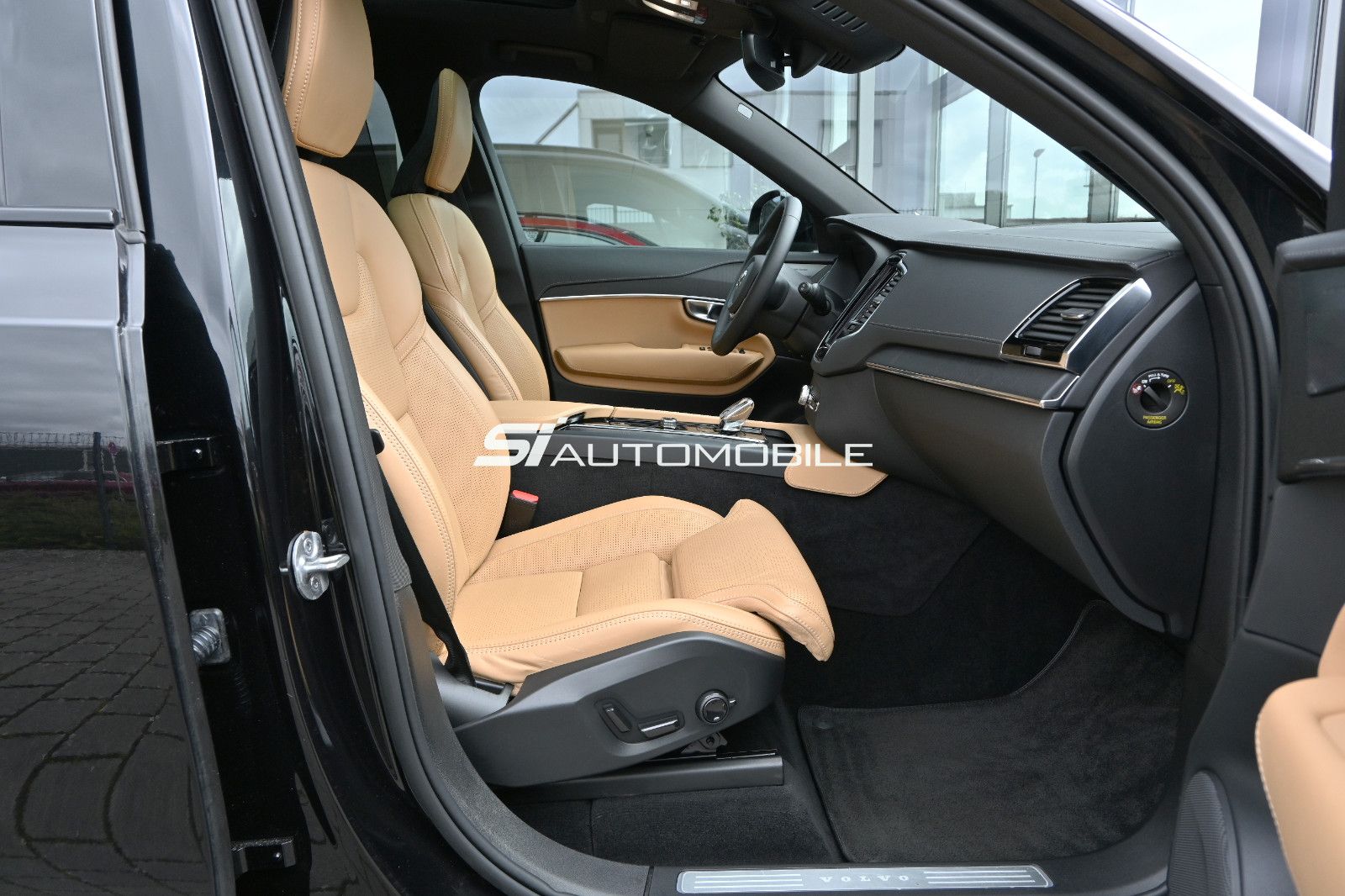 Fahrzeugabbildung Volvo XC90 B5 D AWD Plus Dark °ACC°AHK°PANO°STANDHEIZ°