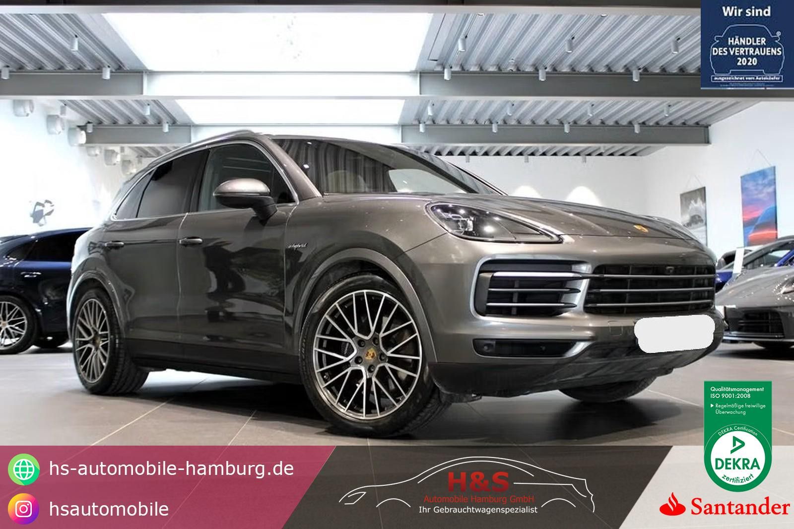 PORSCHE Cayenne E-Hybrid Panorama