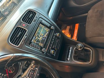 Volkswagen Golf VI*TEMPO*NAVI*PDC*ALCANTARA*1-HAND*
