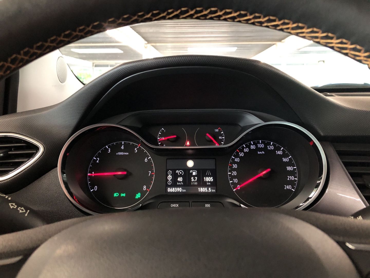 Fahrzeugabbildung Opel Crossland INNOVATION S 1.2 Turbo Navi LED Apple