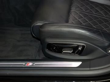 2024 AUDI S8 — миниатюра 17