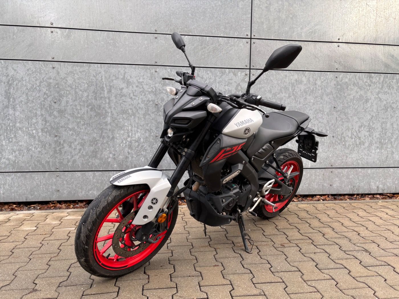 Fahrzeugabbildung Yamaha MT 125 Griffheizung