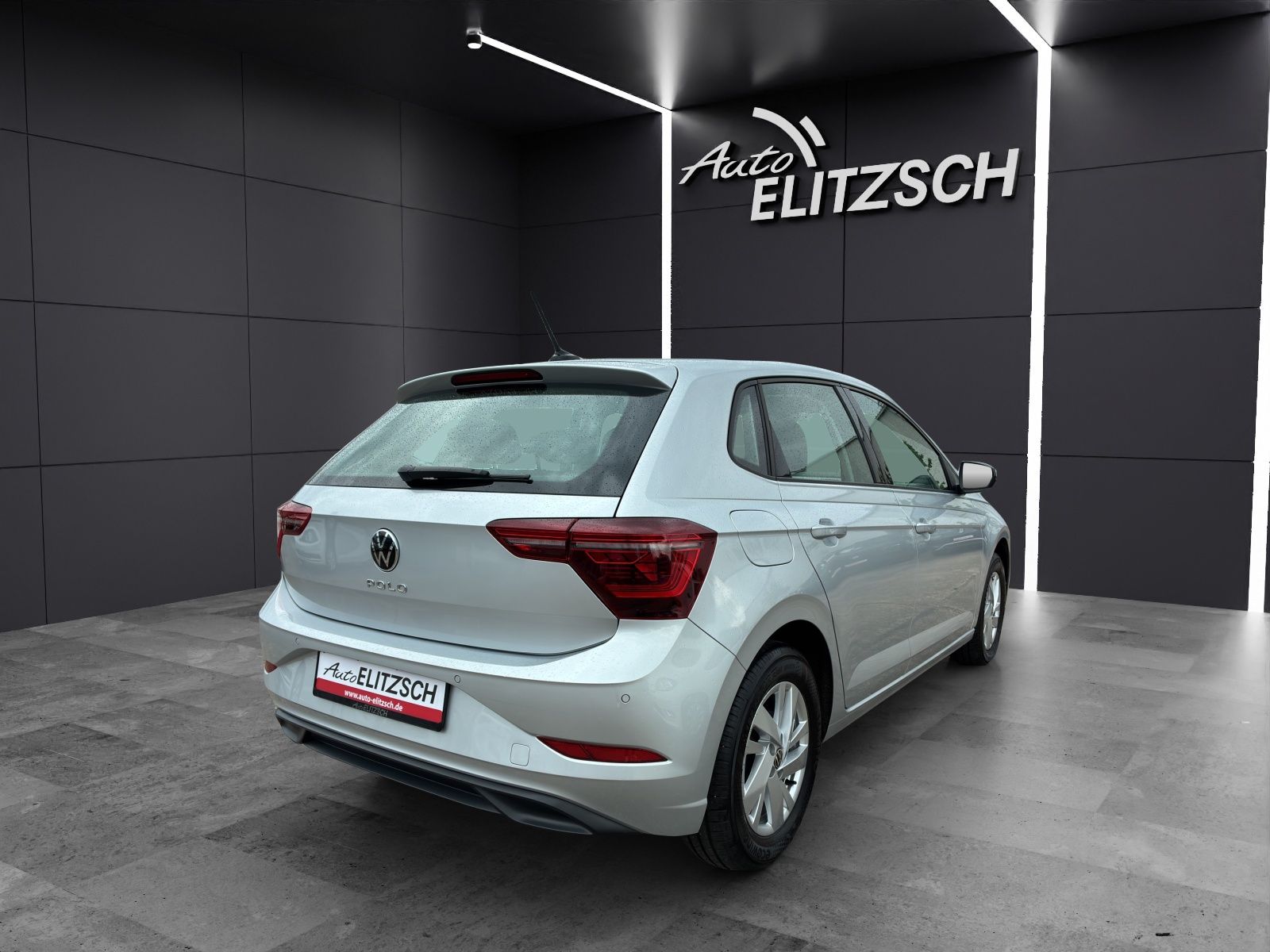 Fahrzeugabbildung Volkswagen Polo TSI Style IQ.Light Navi ACC SHZ App-Connect