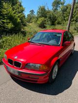 BMW e46 318i Garagen/rentner Fahrzeug - BMW 318 aus 2000: 318i E46