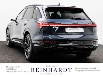 Audi Q8 e-tron - 11