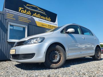 Volkswagen Golf - 1