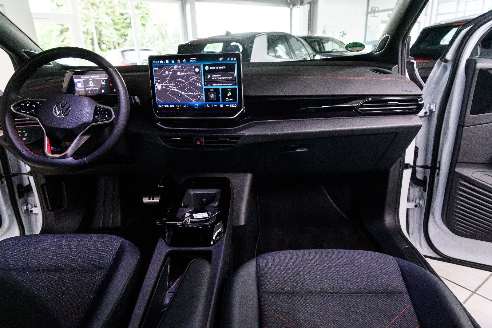 Fahrzeugabbildung Volkswagen ID.4 GTX 4Motion IQ-LIGHT+AHK+WÄPU+KAMERA+HuD+21