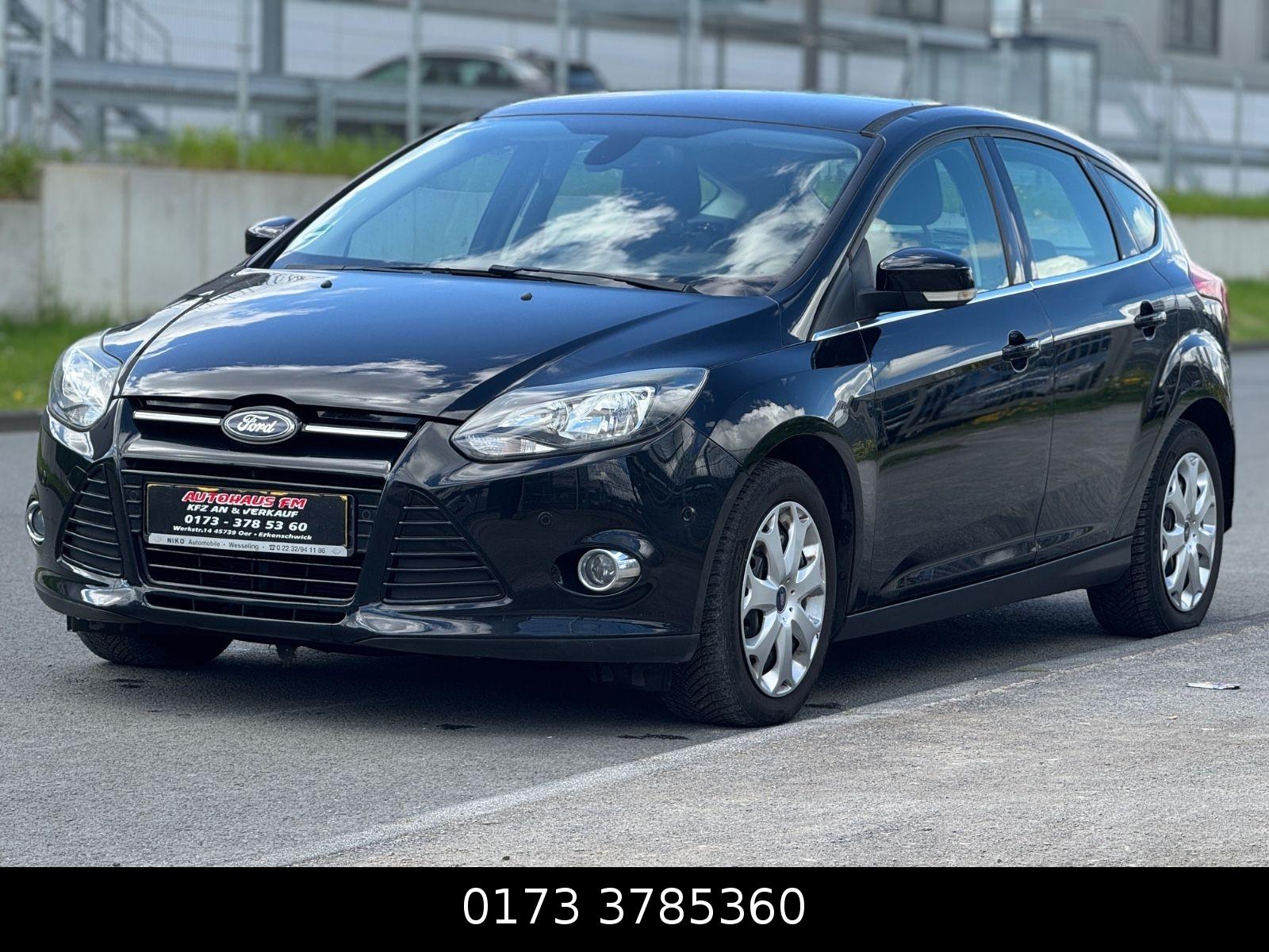 Ford Focus Lim. Titanium*KLIMA*SHZ*PDC*TÜV