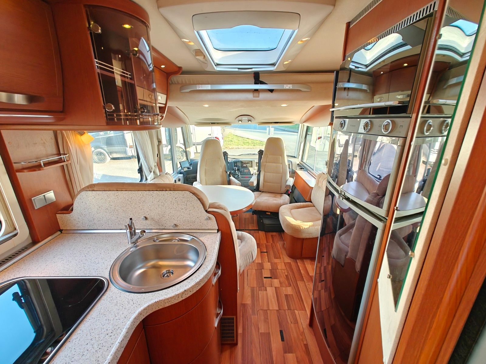 Fahrzeugabbildung HYMER / ERIBA / HYMERCAR B - KLASSE 594 - AUS ERSTBESITZ