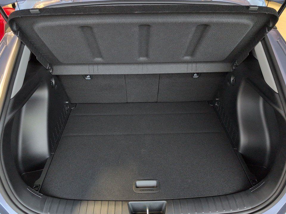 Fahrzeugabbildung Hyundai KONA HEV 1.6GDI AT TREND LICHT-P NAVI+KAMERA+QI+