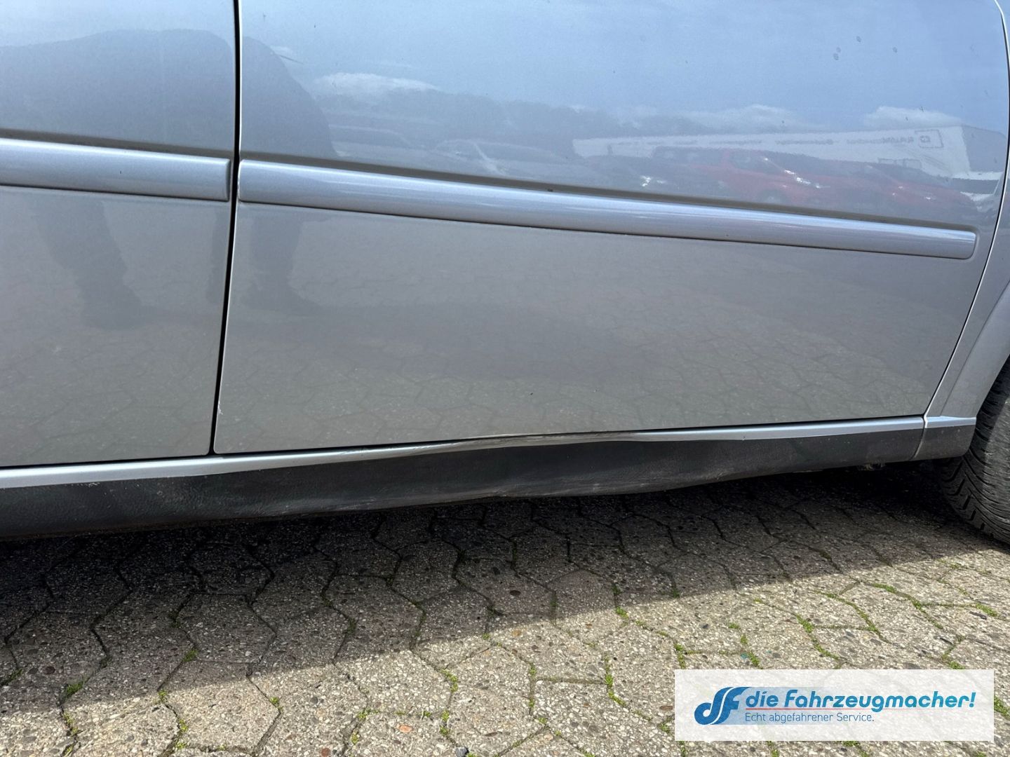 Fahrzeugabbildung Opel Meriva Edition GA Klima el.SP Spieg. *EXPORT
