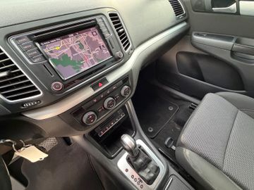 Volkswagen Sharan - 10
