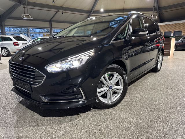 Ford S-Max 2.0Eco Aut Titanium 4x4 ACC AHK LED Winter