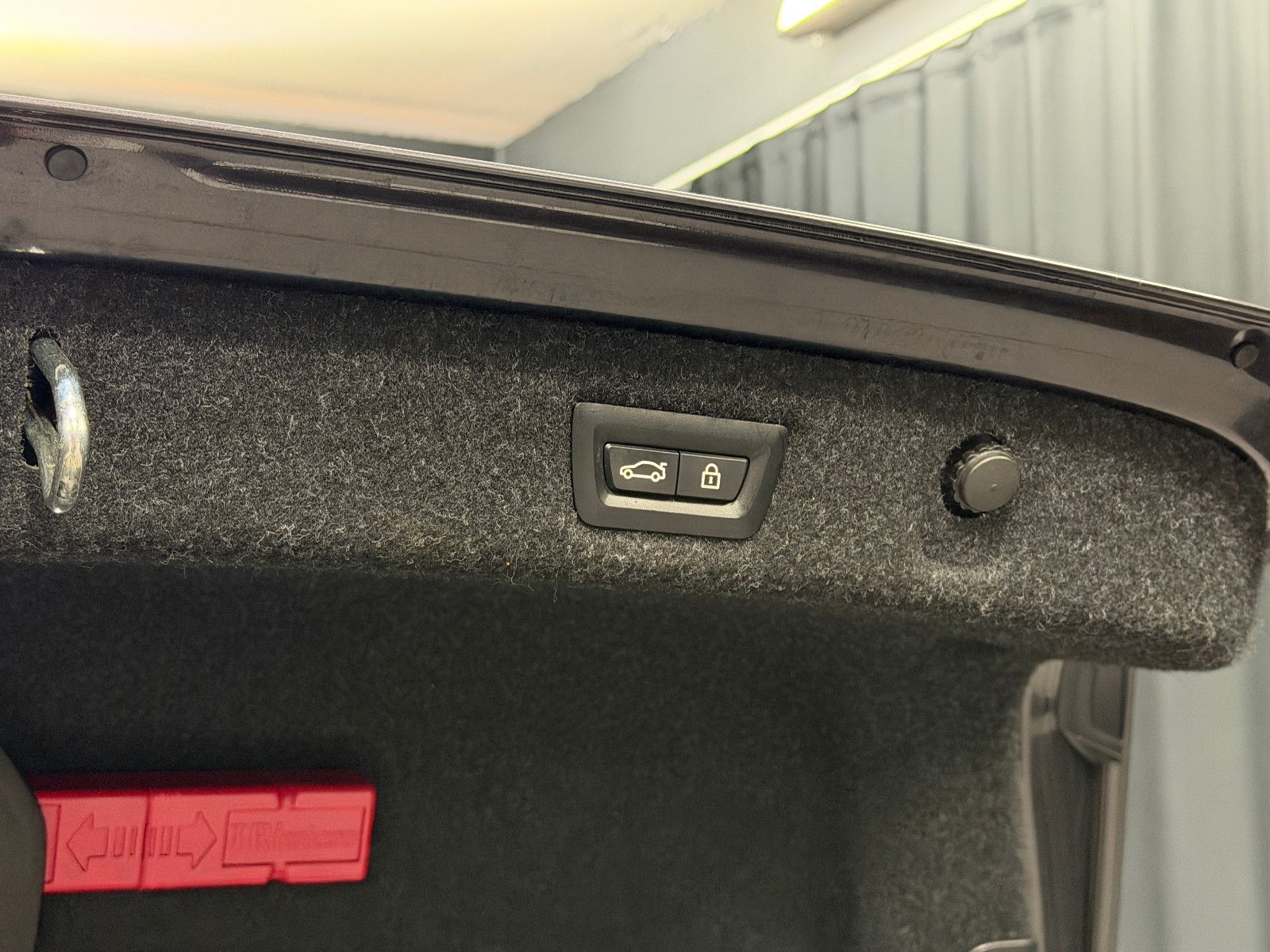 Fahrzeugabbildung BMW BMW 530i Lim xDrive M SPORT|HEAD-UP|360"|NAVI|