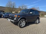 Lada Taiga Urban Plus 4x4 - Lada: 4.4
