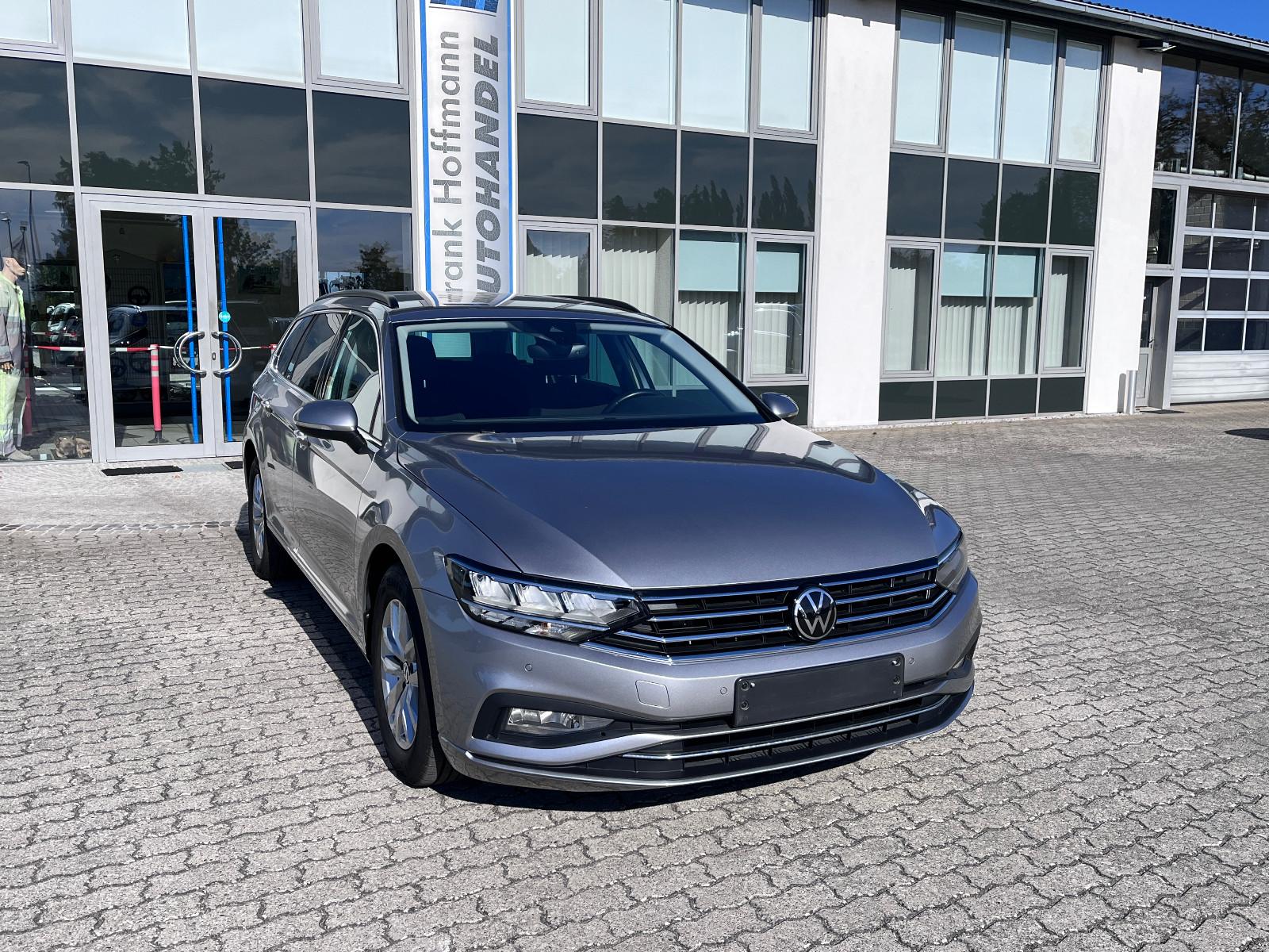 Volkswagen PASSAT VARIANT TDI DSG  BUSINESS+NAVI+LED+SITZH.