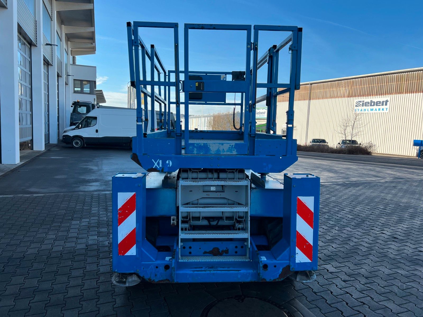 Fahrzeugabbildung Genie GS 3268 / 2.386h / Arbeitshöhe: 12m