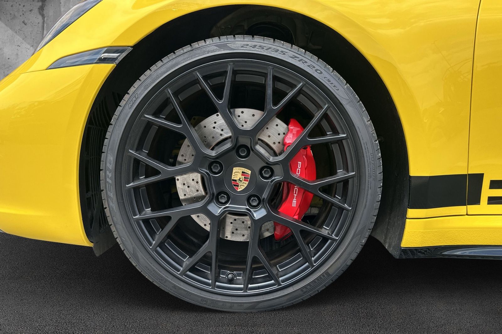Fahrzeugabbildung Porsche 992 Carrera S*Aerokit*SportDesign*Carbon*Bose