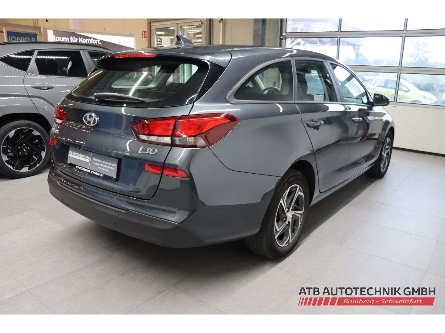Fahrzeugabbildung Hyundai i30 Kombi Select 1.0 T-GDi 48V DCT Apple CarPlay