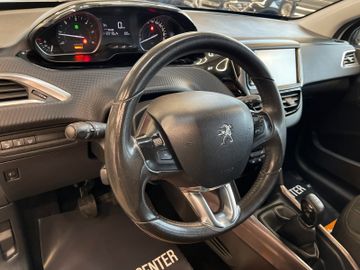 MYAUTOCENTER – Gebraucht- und Jahreswagen mit Werkstattservice in Pfaffenhofen Peugeot 2008 Active *Klima*PDC*Navi*