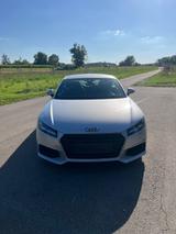 Audi TT Coupe 2.0 TDI ultra - - Audi TT mit Diesel-Antrieb