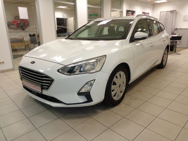 Ford Focus 2,0 EcoBlue 110kW / KAMERA / NAVI / SHZ.