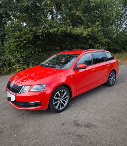 SKODA Octavia 1.6 TDI SCR DSG SOLEIL Combi SOLEIL