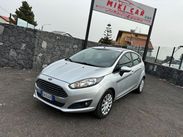 Ford Fiesta 1.4 5 porte Bz.- GPL