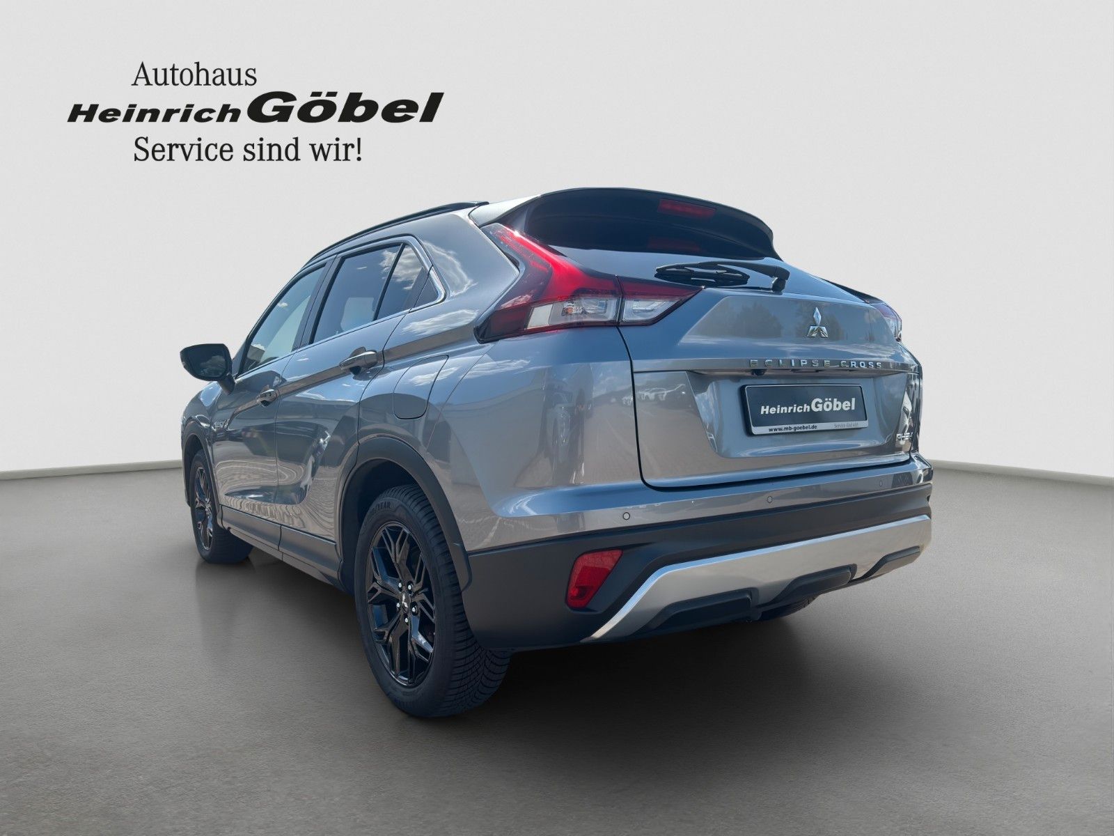 Fahrzeugabbildung Mitsubishi Eclipse Cross 2.4 PHEV 4WD Plus mit Intro-Paket