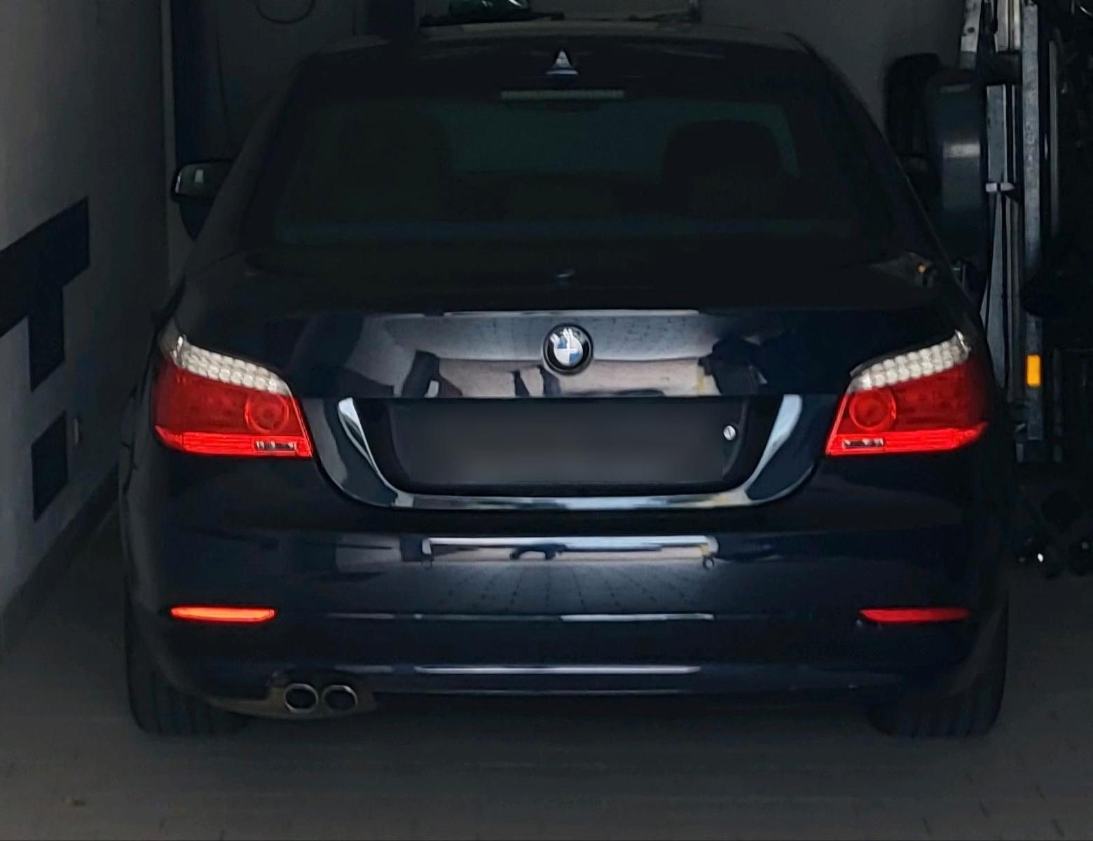 BMW 525