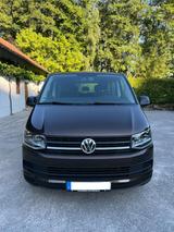 Volkswagen T6 Multivan Trendline 2.0 TDI - VW T6 Multivan Trendline Gebrauchtwagen