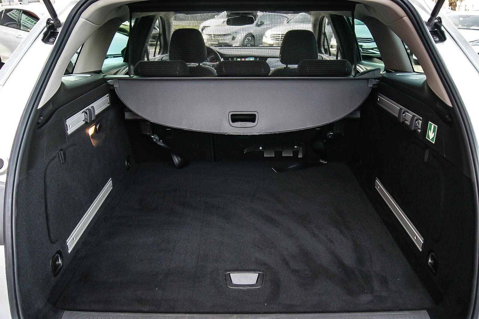 Fahrzeugabbildung Opel Astra K 1.4 Turbo ST Business LED KAMERA WINTER